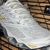 Mizuno Prophecy 8 - Branco/Dourado na internet