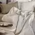 Cover Frida crudo en internet