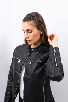 CAMPERA BIKER NEGRA en internet