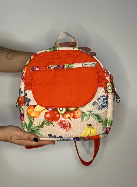 Bolsa Fruit 2 em 1 (bag transversal e mochila)