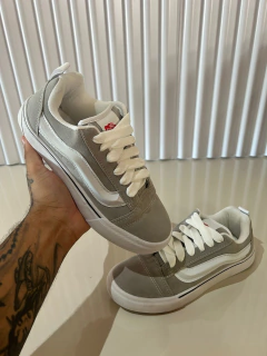 KNU - Cinza - comprar online