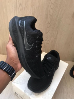 Nike zoom preto