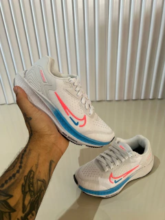 Air Zoom - Branco e Rosa