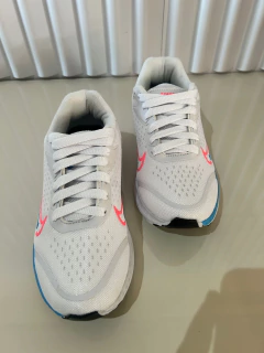 Air Zoom - Branco e Rosa na internet