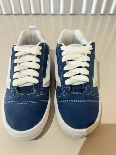 KNU - Azul Marinho na internet