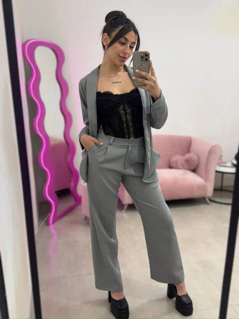 CONJUNTO SASTRERO SOFIA