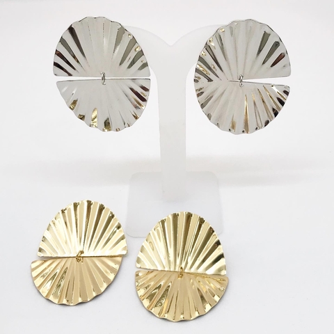 Brinco Fluido c/ Textura Folheado 18k Tanure