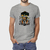 Homem vestindo camiseta masculina de algodão Go Ducks Premium cinza com estampa de motoqueiro e pato