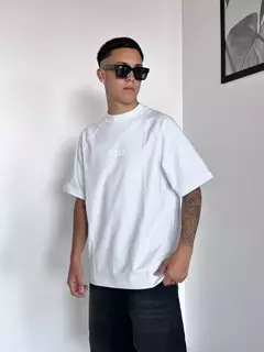 REMERA BS23 PROJECT BLANCA