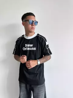 REMERA OVER NEW
