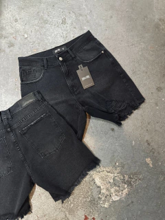 BERMUDA MARCUS - TEXAS STORE