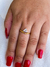 ANEL COM ZIRCÔNIA TRIANGULAR 18K