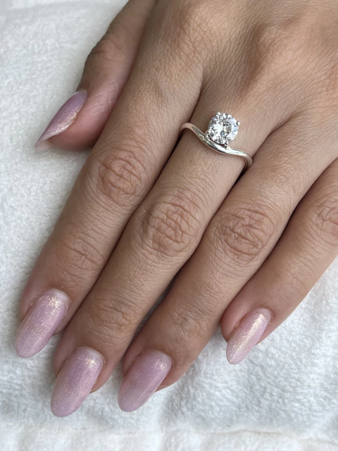 ANEL ORGANICO ZIRCONIA REDONDO - PRATA