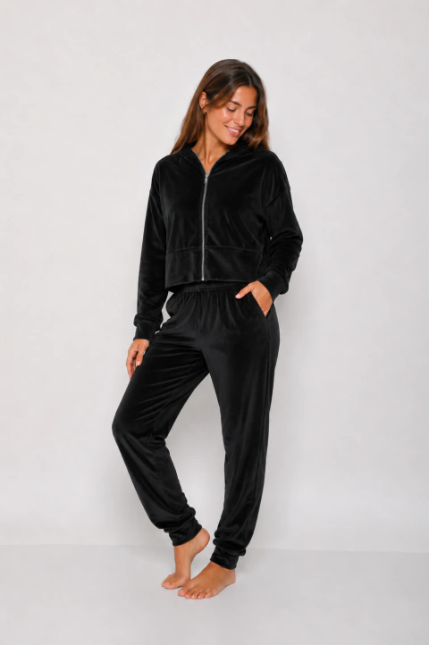Conjunto EVA plush - wop clothing