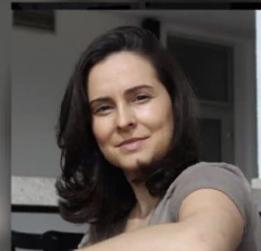Cíntia - Psicóloga