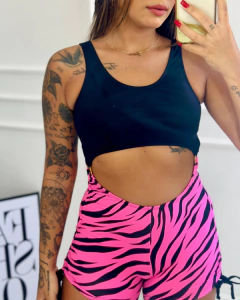 Macaquinho Animal Print na internet