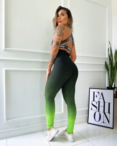 Macaquinho Green na internet