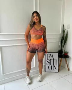 Conjunto Neom na internet