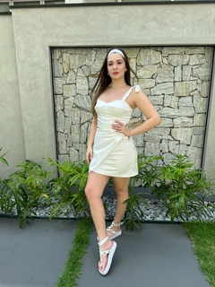 Corset Angel - Branco na internet