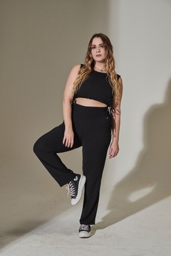 Conjunto Samantha Preto na internet