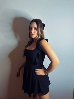 Cropped May Preto na internet