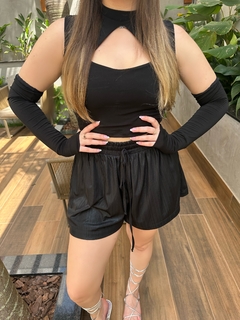 Cropped Mia - Preto