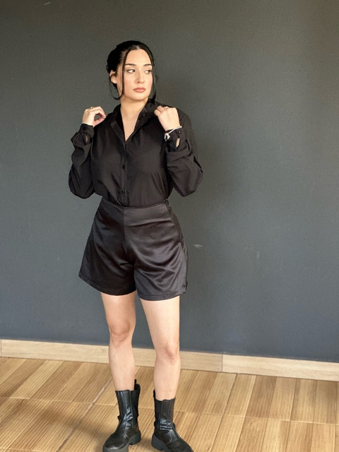 Shorts Chloe Preto - comprar online