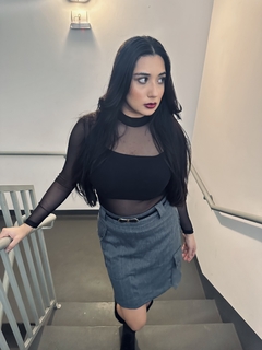 Saia Carmen na internet