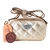 Bolsa Fermina Pequena em couro legítimo com design sofisticado, metais resistentes e alça ajustável. Perfeita para praticidade e estilo diário.