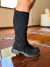 BOTA SUA CIA DE CAMURÇA RASTEIRA FEMININA PRETA - comprar online