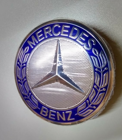 Calota Miolo Da Roda Mercedes C180 C 200 C280 E320 Ml Azul Claro