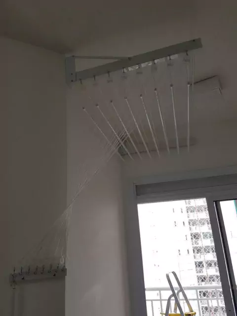 VARAL INDIVIDUAL PARA PAREDE 10 VARETAS