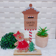 Gingerbread decorativo de Madeira