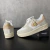 NIKE AIR FORCE MOEDA BEGE na internet