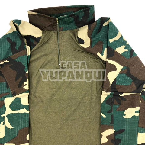 REMERA BAJO CHALECO SELVA