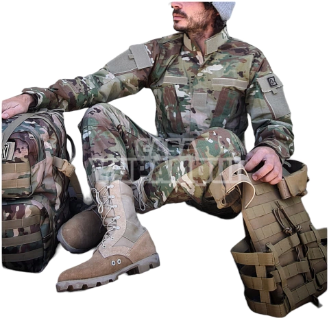 CONJUNTO COMBATE UCA