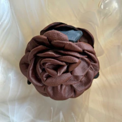 Presilha Charlotte Marrom Couro - comprar online