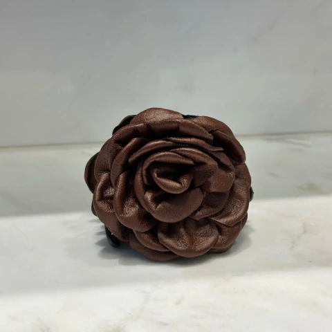 Presilha Charlotte Marrom Couro