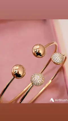 CONJUNTO BRACELETE ESFERA POLIDA E CRAVEJADA - comprar online