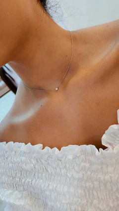 Colar ponto de luz (branco) INFANTIL