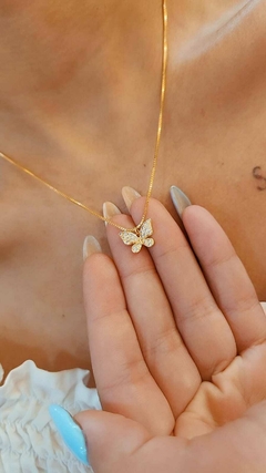 Colar borboleta cravejada - comprar online