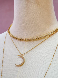 COLAR LUA CRAVEJADA na internet