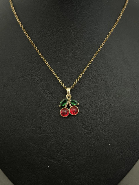 Collar Cherry