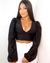 cropped acetinado decote V na internet