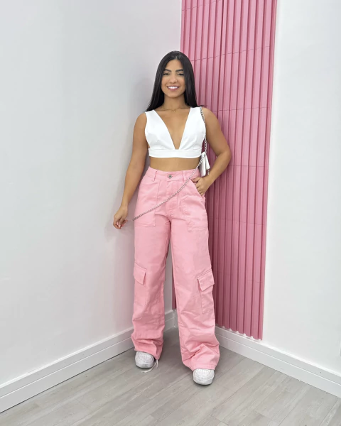 Calça cargo jeans rosa bebê