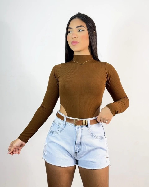 Short jeans claro cinto marrom - comprar online