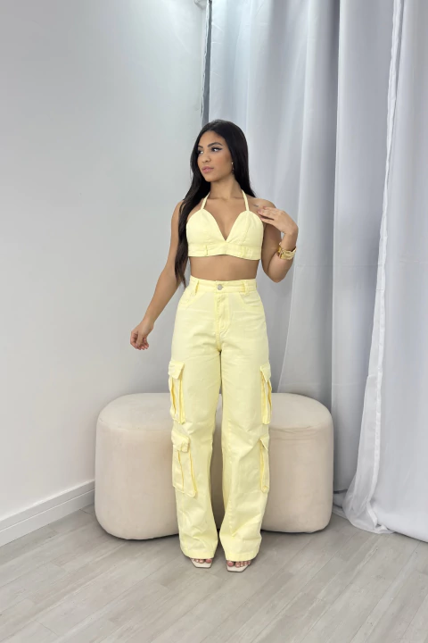Conjunto calça cargo amarelo - comprar online