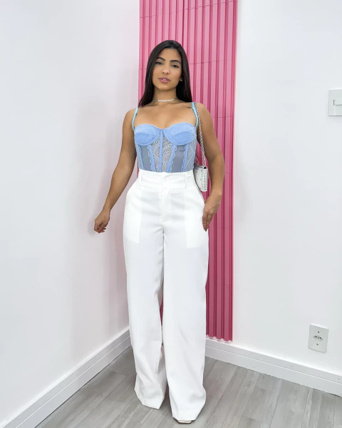 Calça pantalona alfaiataria Julye