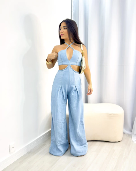 Macacão flare jeans