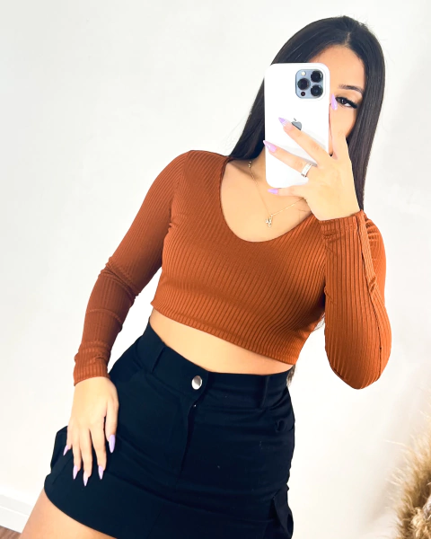 cropped canelado decote U